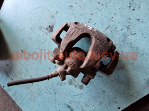 Супорт передній лівий, правий