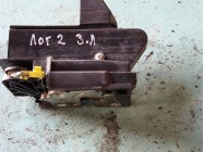 Замок дверки задній лівий