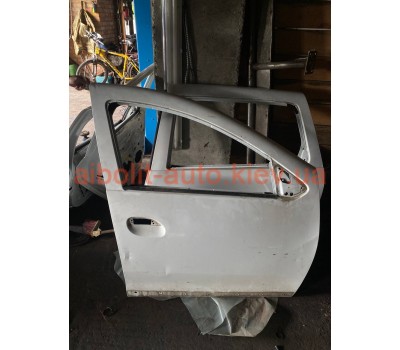 Дверка передня права  Renault Logan II 2013 - 2020р.