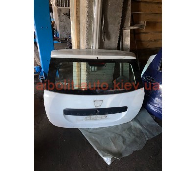 Задня ляда  Renault Logan II 2013 - 2020р.