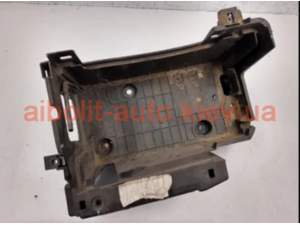 Кронштейн акумулятора Лагуна 3 Кронштейн акумулятора Лагуна 3