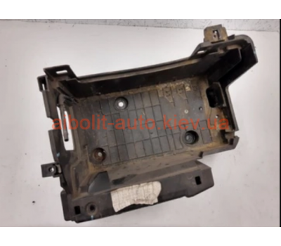 Кронштейн акумулятора Лагуна 3  Renault Laguna 2008 - 2012г. Кузовные детали