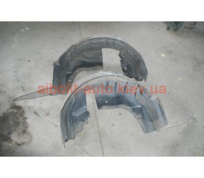 Задні підкрилки Лагуна 3  Renault Laguna 2008 - 2012г. Кузовные детали