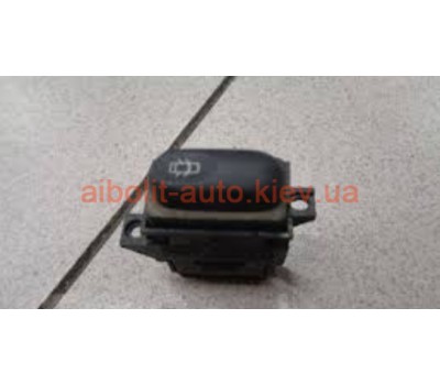 Кнопка центрального замка Кенго 1998 - 2008  Renault Kangoo 1998 - 2008г.