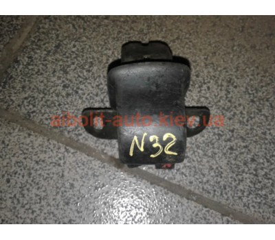 Замок двери задка верх Кенго 1998 - 2008  Renault Kangoo 1998 - 2008г. Кузовные детали