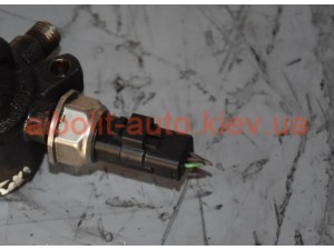 Датчик давления топлива Кенго 1998 - 2008 Датчик давления топлива Кенго 1998 - 2008