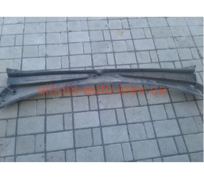 Решетка под дворники (жабо) Кенго 1998 - 2008  Renault Kangoo 1998 - 2008г. Кузовные детали