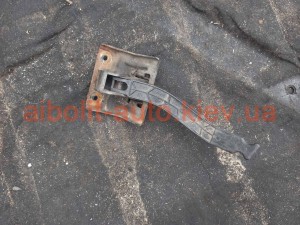 Ручка відкривання капоту Renault Megane 2 Оригінал Б У Ручка відкривання капоту Renault Megane 2 Оригінал Б У