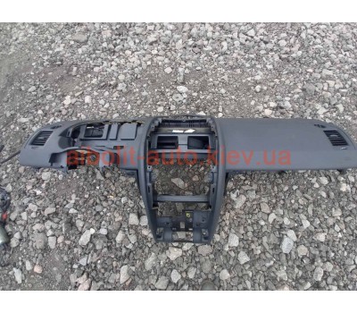 Торпеда Renault Megane 2 Оригинал Б У  Renault Megane 2 - 2002 - 2008г.