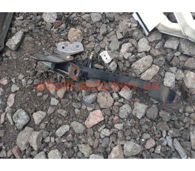 Педаль зчеплення Megane 2  Renault Megane 2 - 2002 - 2008г.