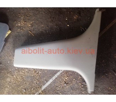 Накладка центральной стойки нижняя Эванда  Chevrolet Evanda