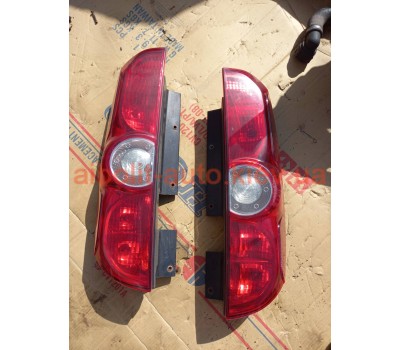 Фонарь задний Fiat Doblo 263, Фиат Добло 263 Оригинал Б У  Fiat Doblo 2010 - 2016р.