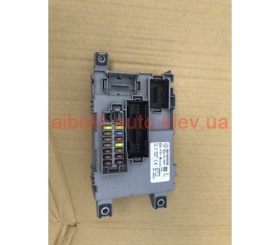 Блок запобіжників Fiat Doblo 263  Fiat Doblo 2010 - 2016р.