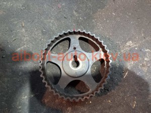 Шків,шестерня,колінчатого валу,розпредвалу 1,6 Kia Cerato