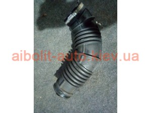 Патрубок воздушного фильтра Круз Патрубок воздушного фильтра Круз