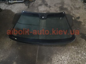 Лобовое стекло круз