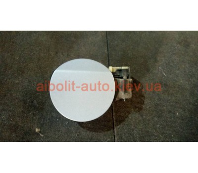 Лючок бака Круз  Chevrolet Cruze Кузовные детали