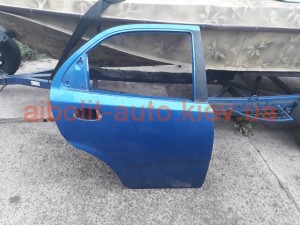 Дверь задняя правая Авео Т200 (есть различные цвета)