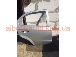 Дверь задняя правая Авео Т250 (есть различные цвета)