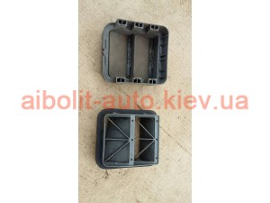 Жабра вентиляции багажного отсека Авео