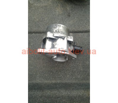 Вакуумный насос Кенго 1998 - 2008  Renault Kangoo 1998 - 2008г.