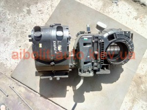 Корпус печки под климат контроль лачетти