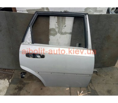 Дверь задняя правая лачетти универсал (Есть различные цвета)  Chevrolet Lacetti Кузовные детали