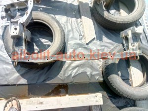 Нижняя балка радиатора лачетти Нижняя балка радиатора лачетти