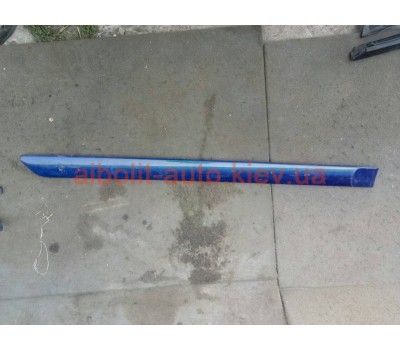Молдинг двери задний лачетти  Chevrolet Lacetti Кузовные детали