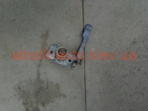 Замок капота верхняя часть лачетти Замок капота верхняя часть лачетти