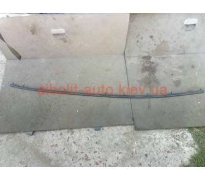 Уплотнитель капота лачетти  Chevrolet Lacetti Кузовные детали