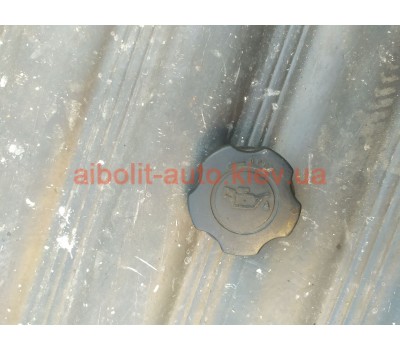 Масляная крышка Ланос 1.5, 1.6  Daewoo Lanos