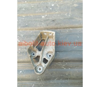 Кронштейн двигателя Ланос 1.5, 1.6  Daewoo Lanos