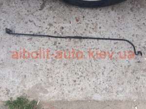 Опора капота лачетти Опора капота лачетти