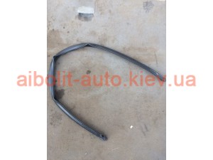 Уплотнитель двери верхний лачетти Уплотнитель двери верхний лачетти