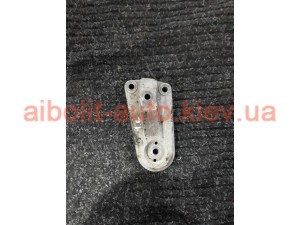 Кронштейн двигателя 1.8 Lda лачетти