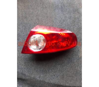 Фонарь, стоп задний правый в крыло лачетти хетчбег  Chevrolet Lacetti