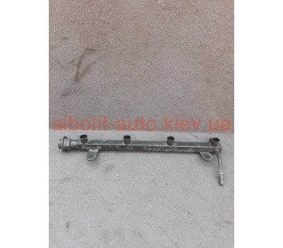 Планка форсунок лачетти 1.6  Chevrolet Lacetti