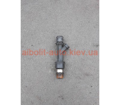 Форсунка лачетти 1.8 Sed  Chevrolet Lacetti