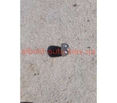 Форсунка опрыскивателя лобового лачетти  Chevrolet Lacetti