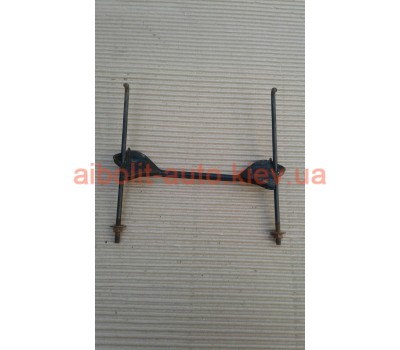 Фиксатор АКБ Ланос\Сенс  Daewoo Lanos Кузовные детали