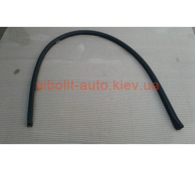 Уплотнитель капота Ланос\Сенс  Daewoo Lanos Кузовные детали