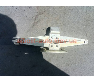 Домкрат Ланос\Сенс  Daewoo Lanos