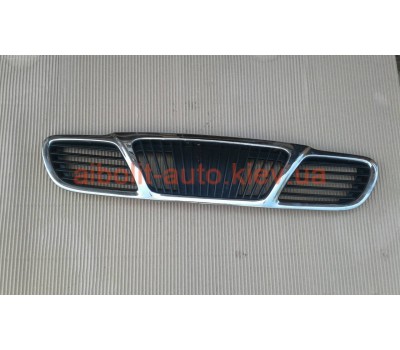 Решетка радиатора Ланос  Daewoo Lanos Кузовные детали