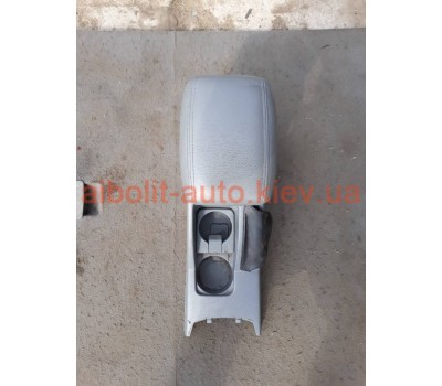 Подлокотник лачетти  Chevrolet Lacetti