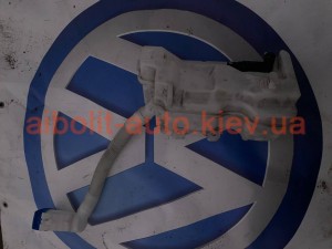 1EA955453F VAG бачок омивача ID.4 б/у Оригінал