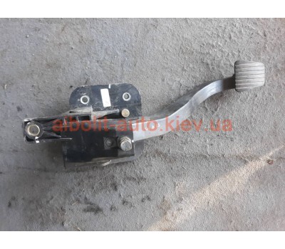 Педаль сцепления лачетти  Chevrolet Lacetti