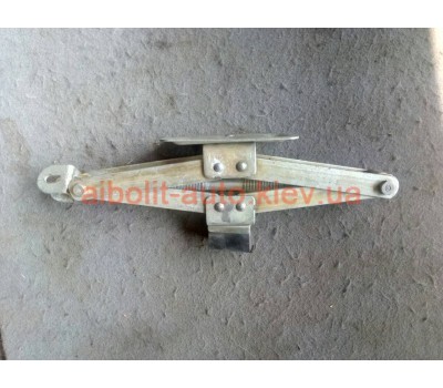 Домкрат лачетти  Chevrolet Lacetti