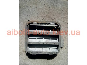 Жабра вентиляции воздуха правая лачетти