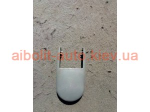 Заглушка болта крепления сидения лачетти правая